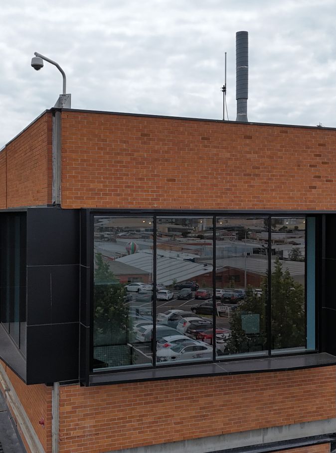 Aluminium cladding for large-scale commercial projects