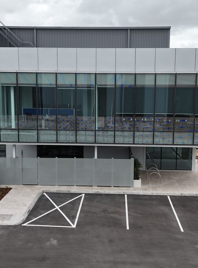 Aluminium cladding with expert consultation services